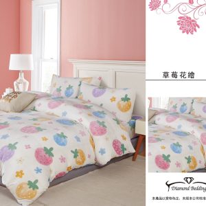 法蘭絨 鋪棉床包兩用被四件式組 【草莓花繪】保暖 冬天必備 加高35cm